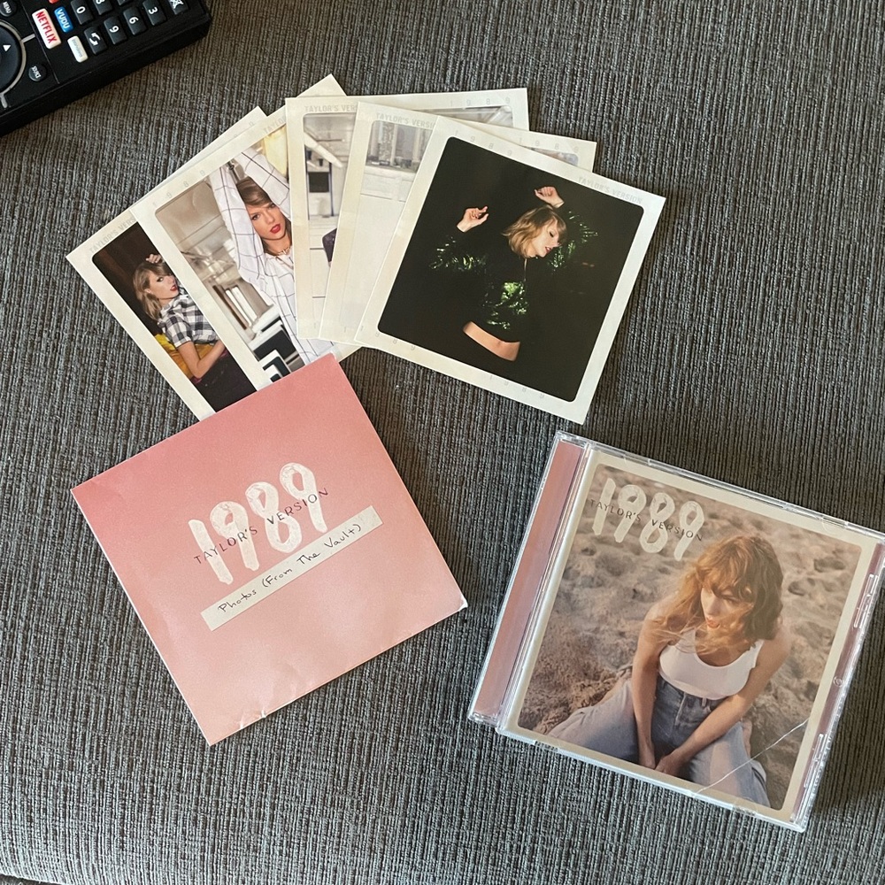 1989 Album CD and Photo Set